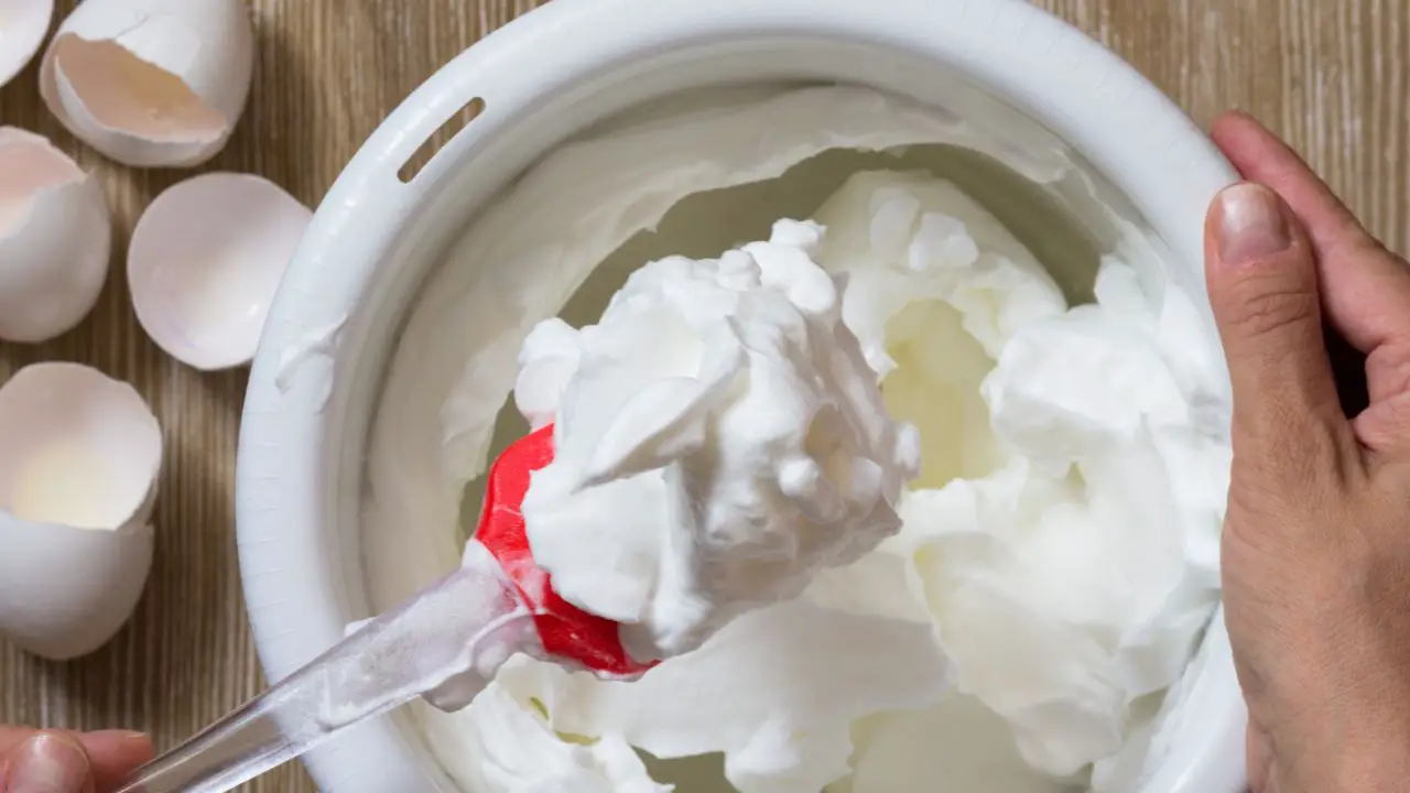 Can You Use Duck Eggs For Baking? (Pros And Cons You Should Know)
