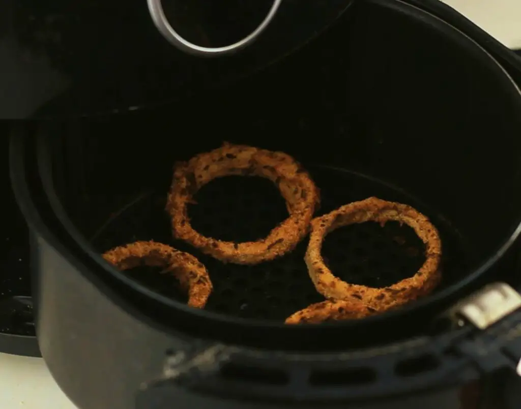 homemade air fried onion rings 