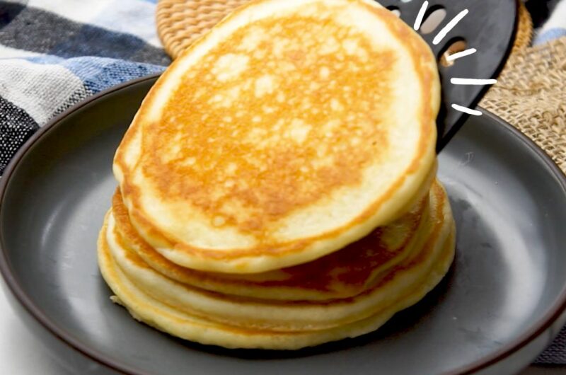 Easy Fluffy Pancake Recipe from Scratch