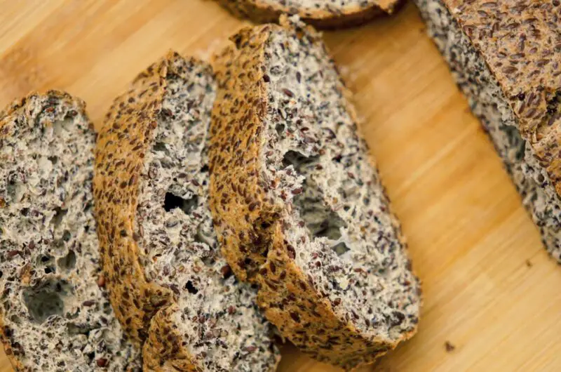 2-Ingredient Flaxseed Bread