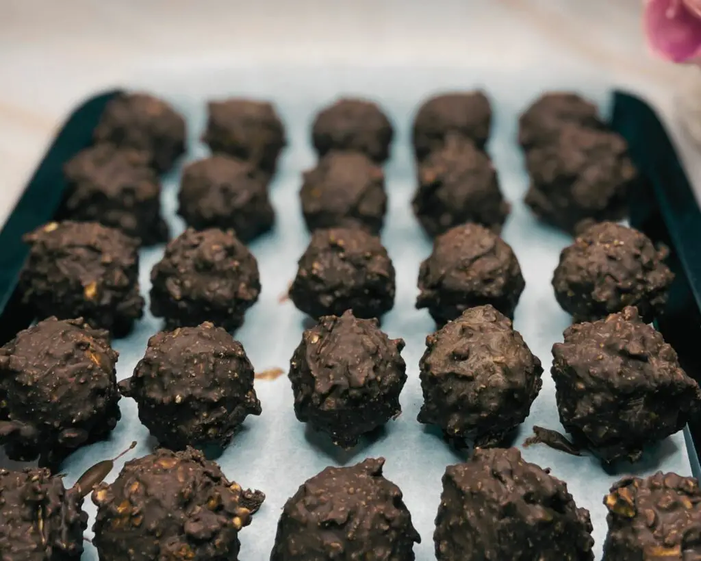 low calorie version of these protein balls