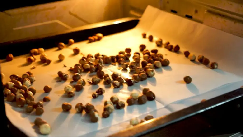 roasting hazelnuts in oven