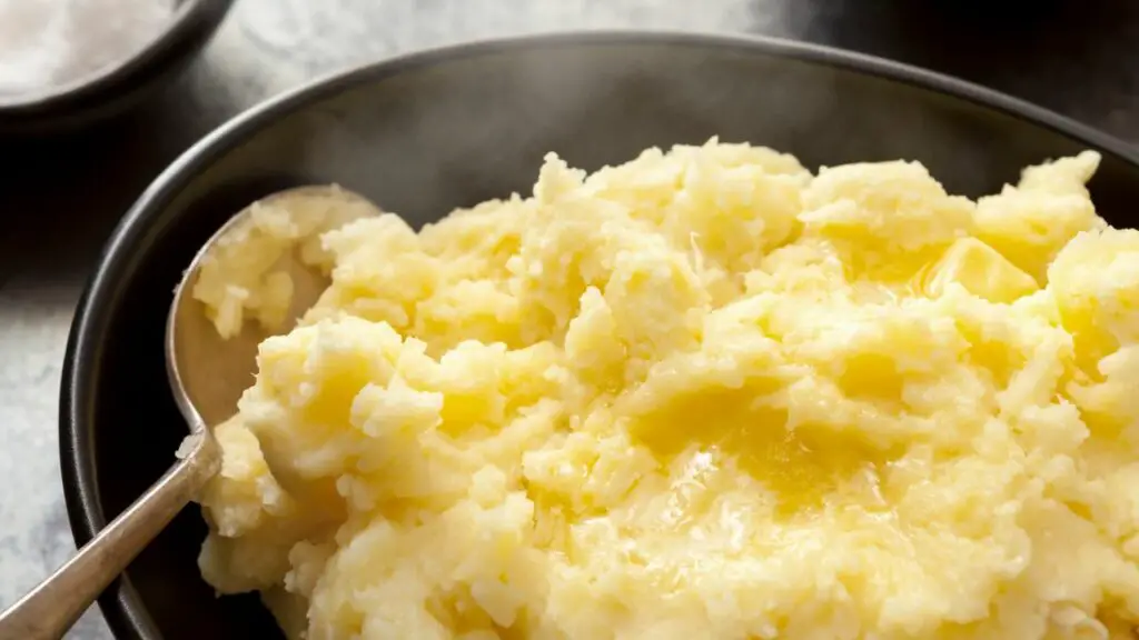 cooling the mashed potatoes before cooking
