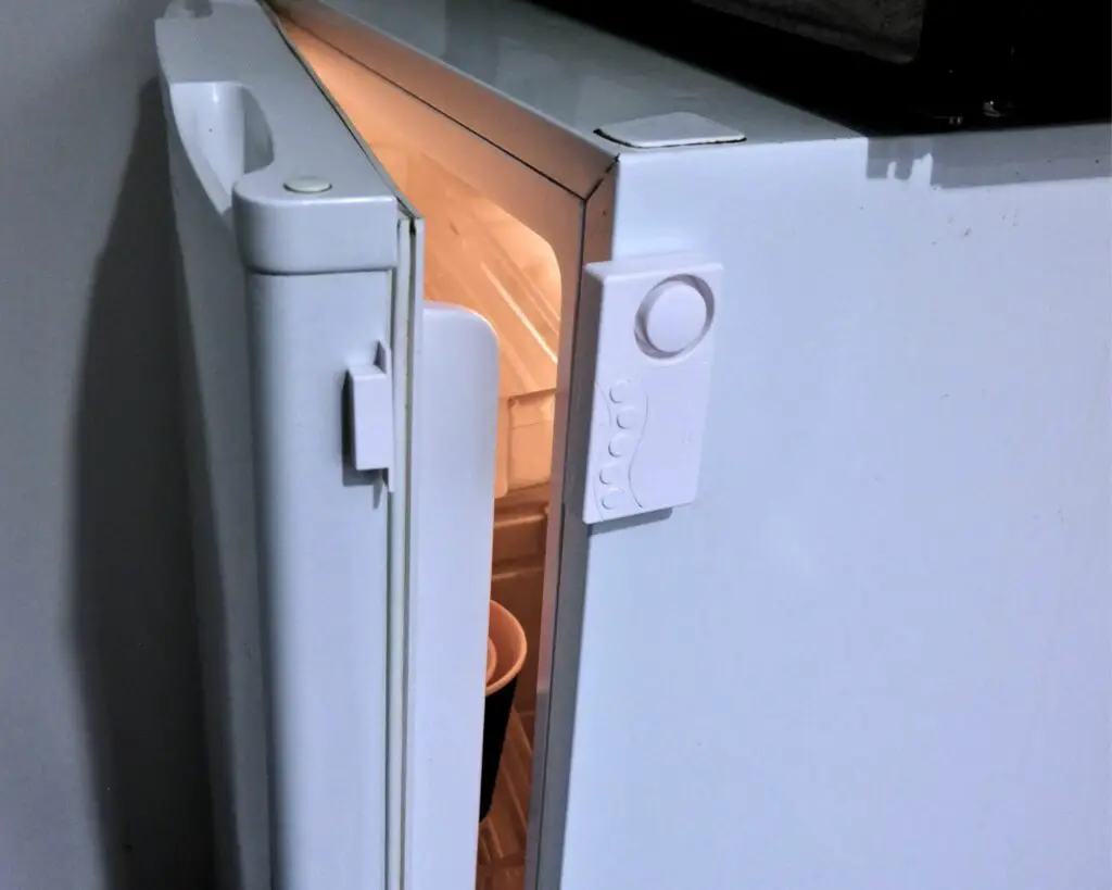 fridge freezer door alarm