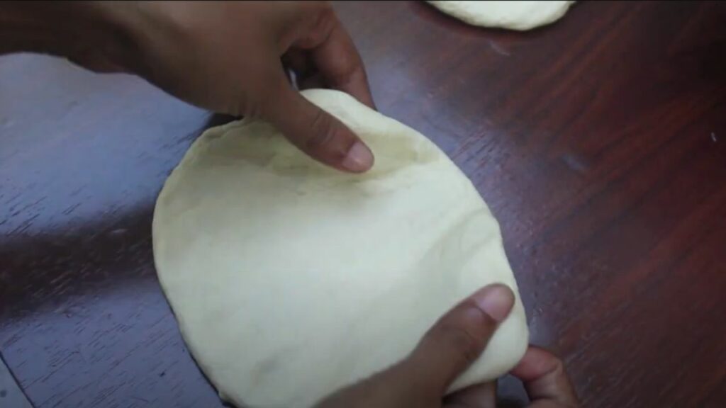 shaping the paan bread