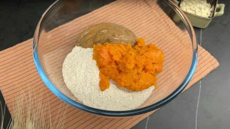 Incorporating wet ingredients–Muffins with oats and Sweet Potatoes