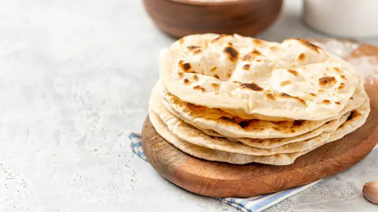 Making Simple Roti I Will Show You How To Make Roti Fast Using Ingredients You Already Have
