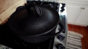 preheating dutch oven for bread