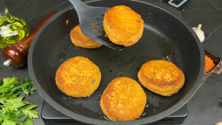 Make These Protein-Packed Lentil Patties For A Healthy Dinner!