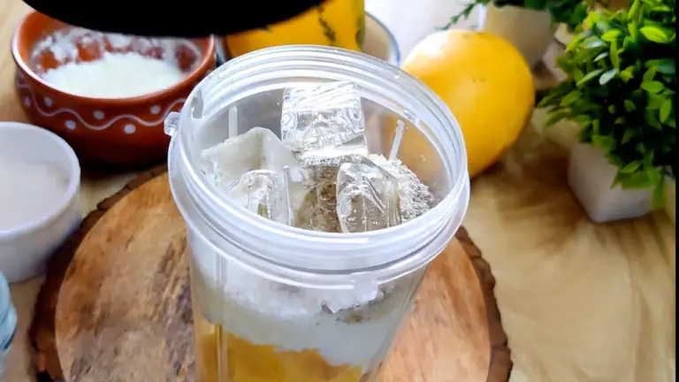 adding ice cube to the mixture