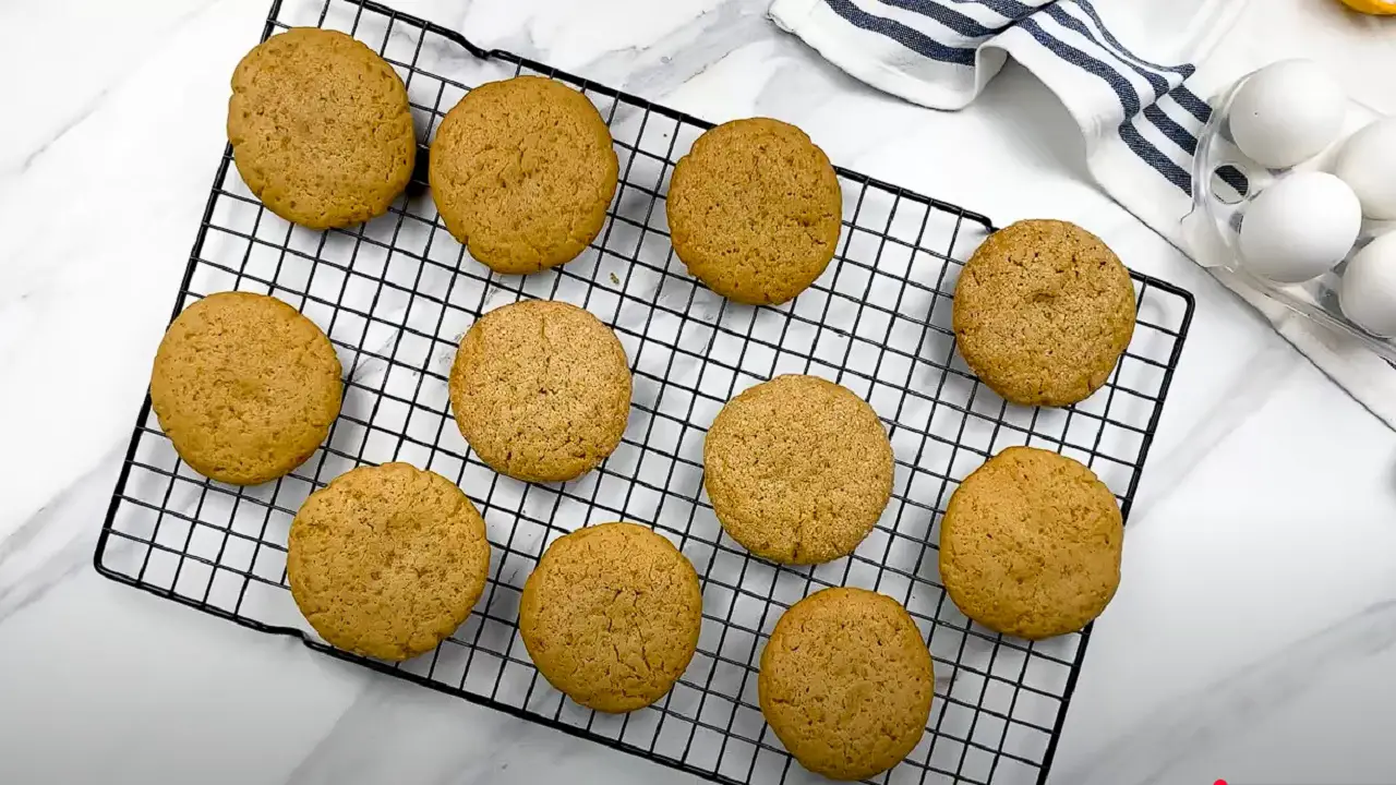 Simple Brown Sugar Cookies with Maple