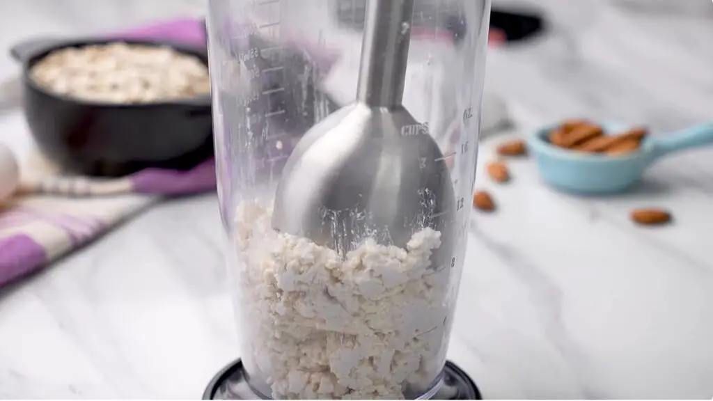 putting cottage cheese into blender