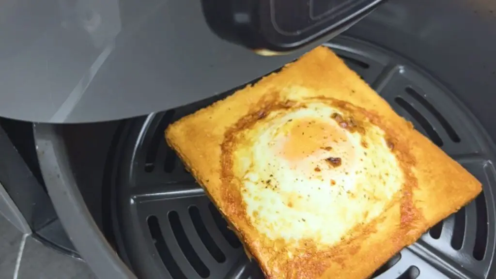 ninja air fryer egg on toast