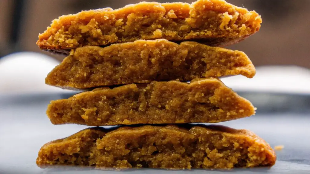 chewy peanut butter cookies