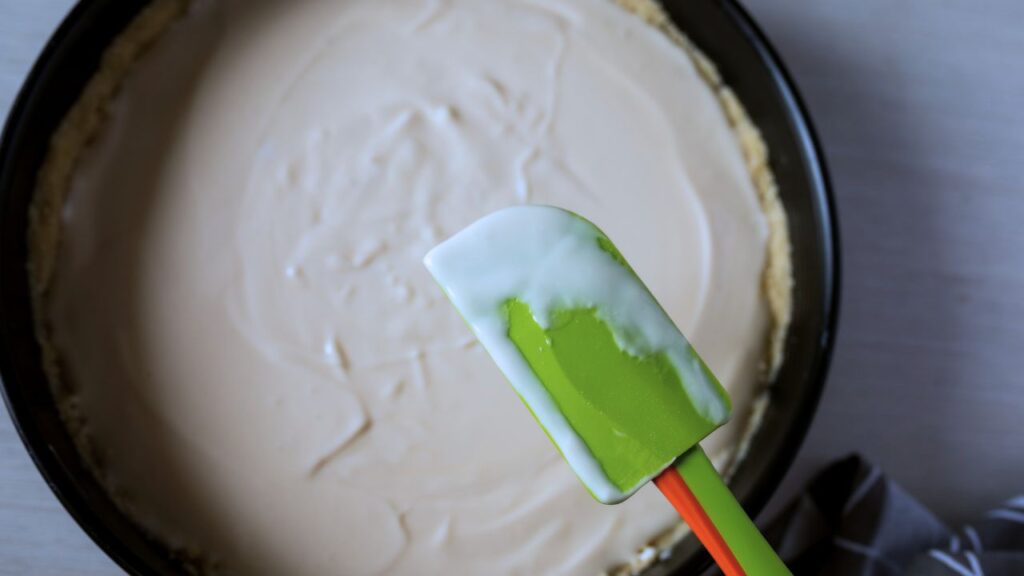 making cheesecake at home