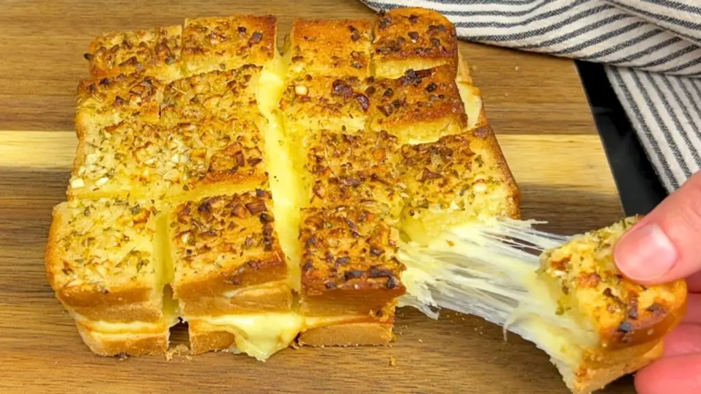 air fryer garlic bread with sliced bread