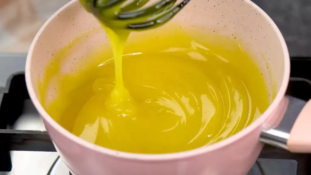 making lemon base