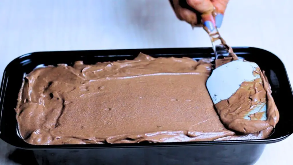 making homemade chocolate ice cream without machine