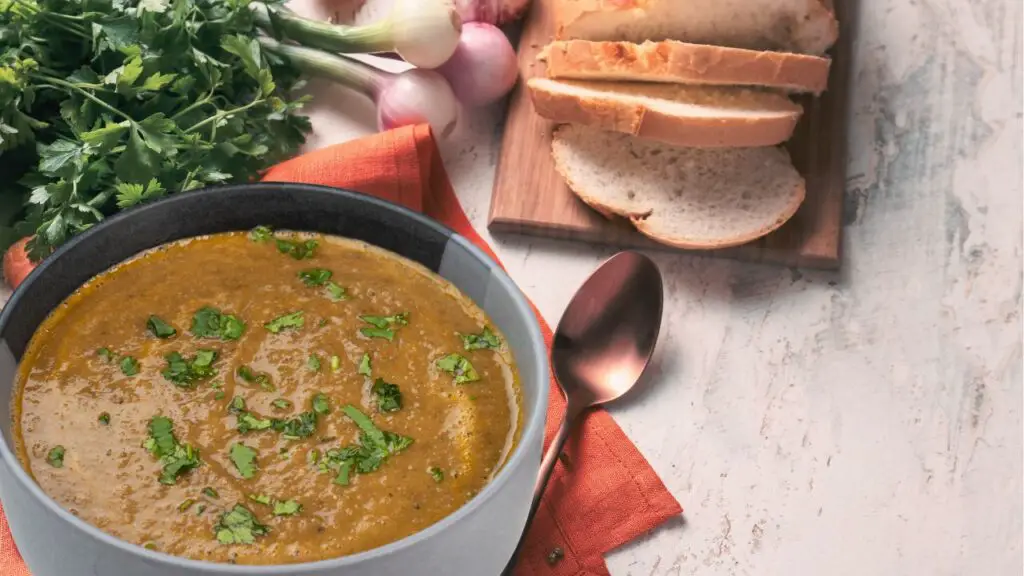 how to serve lentil soup