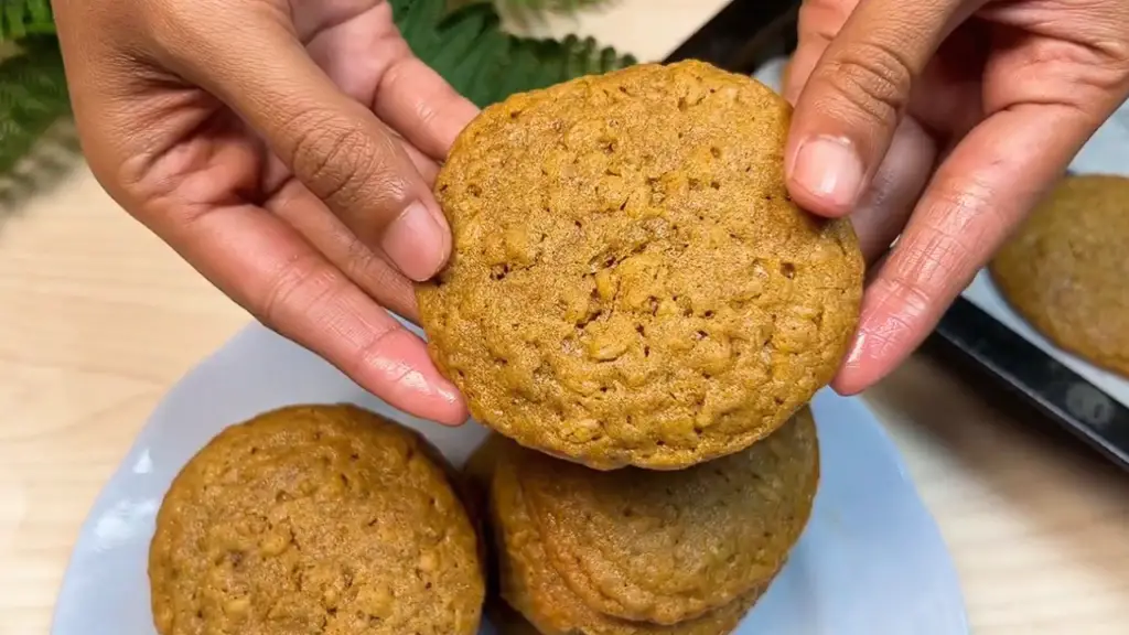 texture and flavor of peanut butter cookies