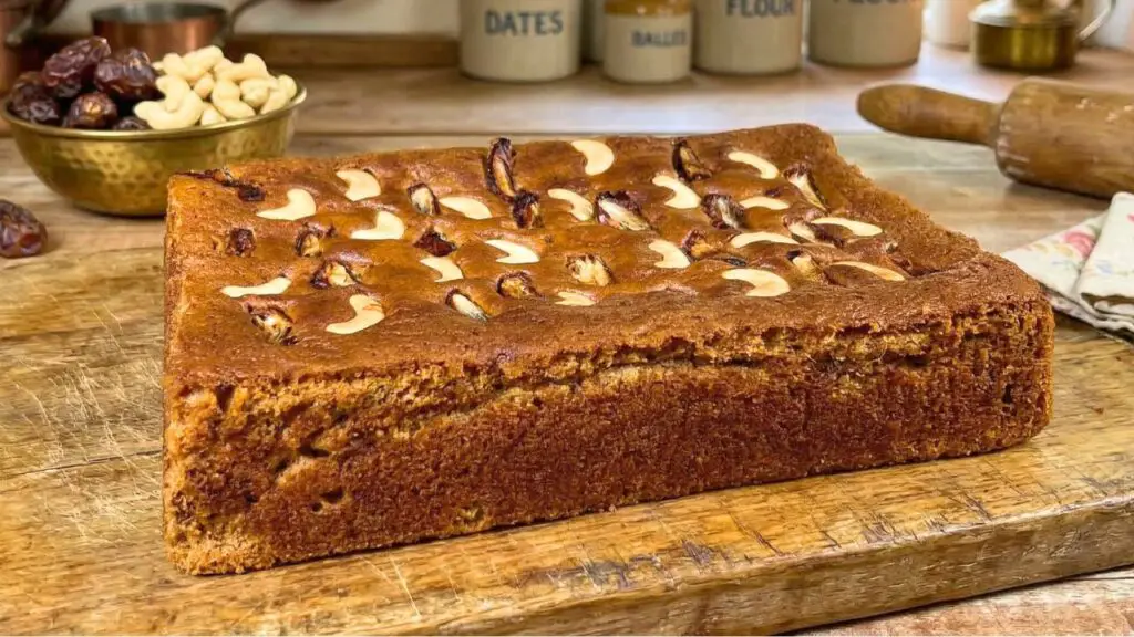 My Grandmas Simple Moist Date Cake Recipe