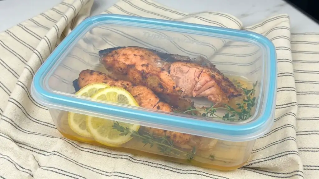 how to store cooked salmon 