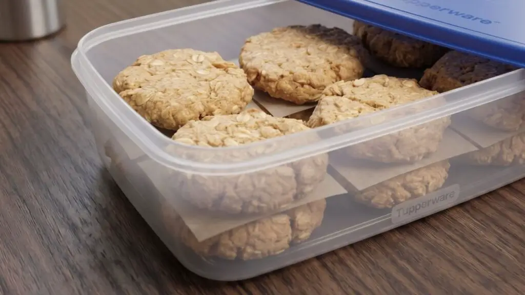 storing peanut butter oat cookies 