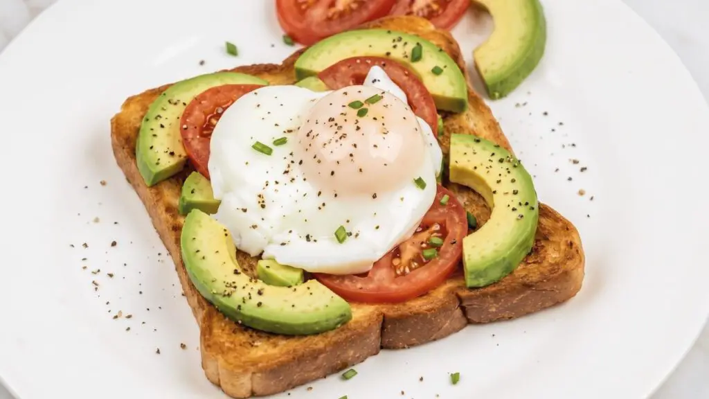 how to serve egg on toast
