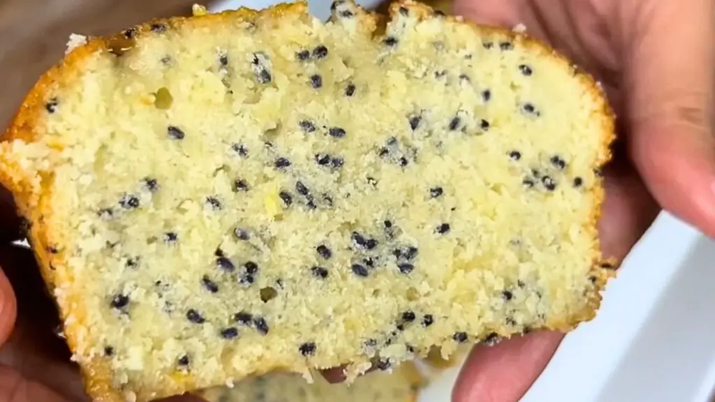 lemon poppy seed cake taste and texture
