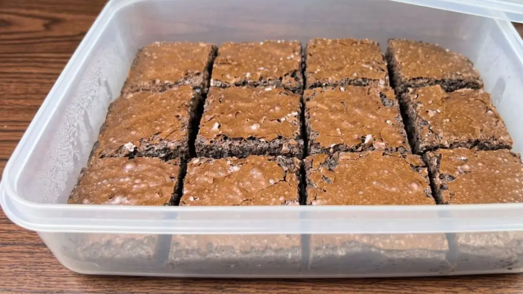 How do I store brownies