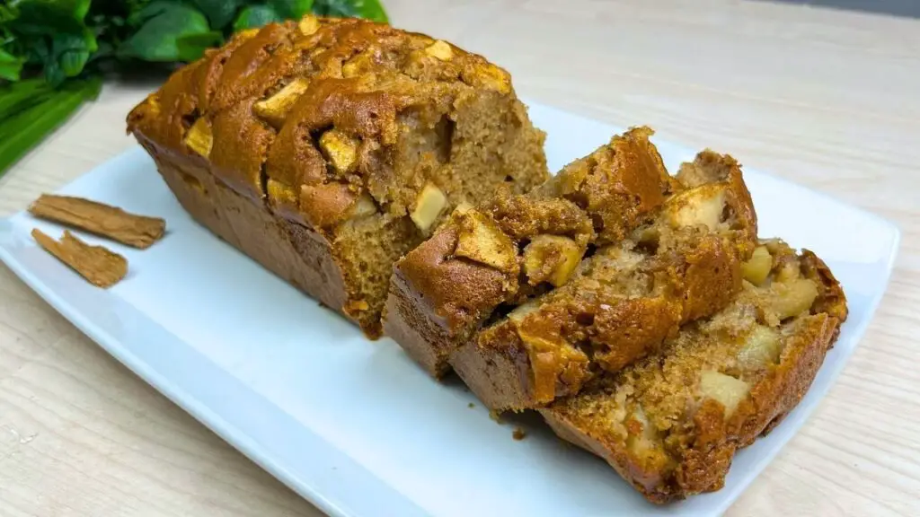 old fashioned apple cake with cinnamon